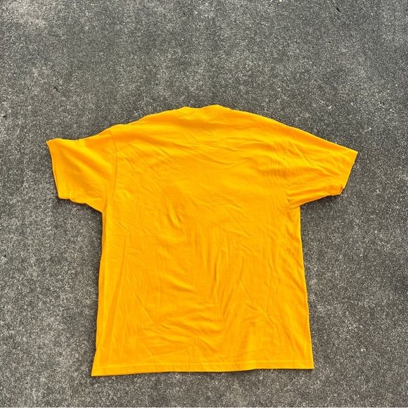 Golden yellow Hawaii hang loose T-shirt size XL used Travel Beach Shirt - Picture 4 of 4